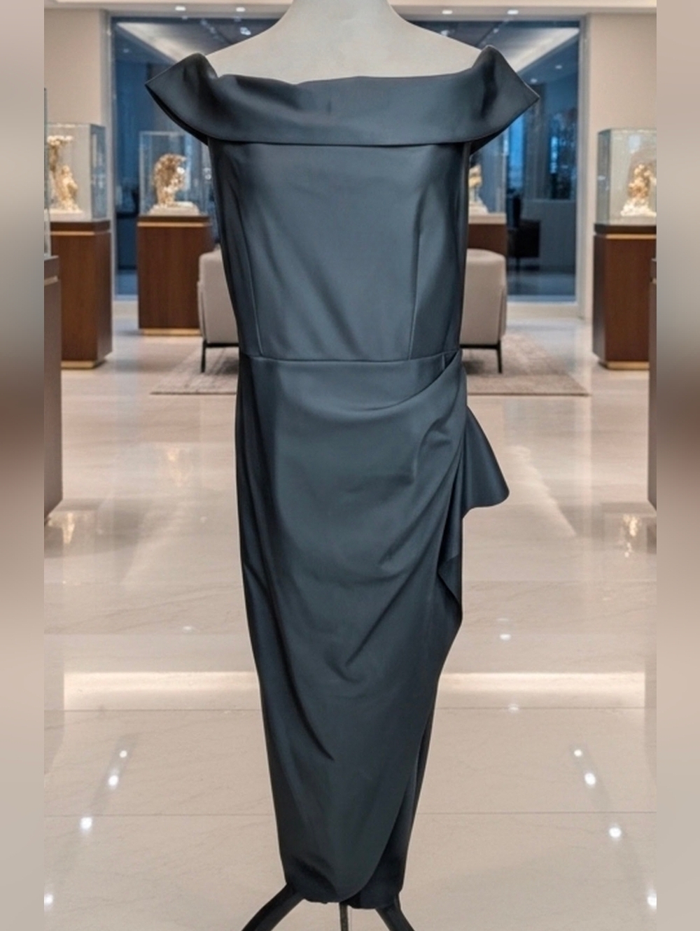 726. Alex Evenings Off-the-Shoulder Scuba Gown Size 12